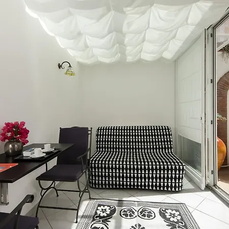 Casa Carlotta * カプリ